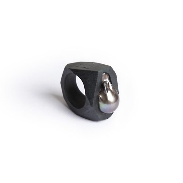Black Baroque Pearl Ring