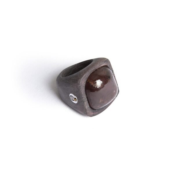 Garnet Ring In Ceramic Band