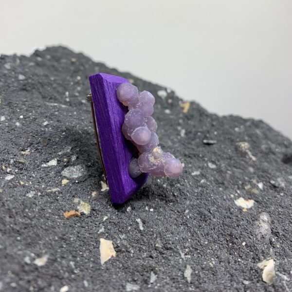 Grape Chalcedony Monocolor Brooch - Image 3