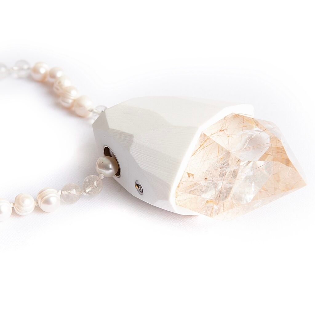 rutilated-quartz-pendant-main-photo