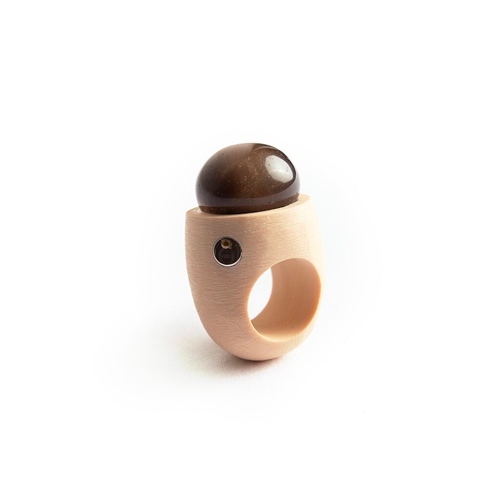 Kotodama Shinrai ceramic ring with natural smoky quartz by O’Gem