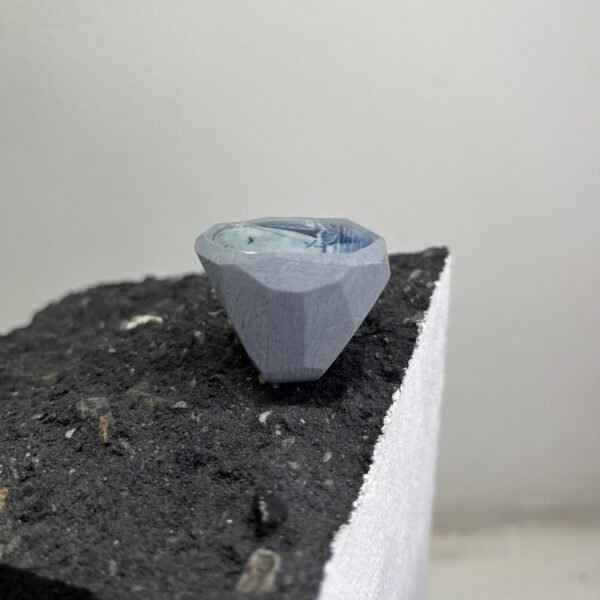 Upsycled Delft Blue Ring - Image 4